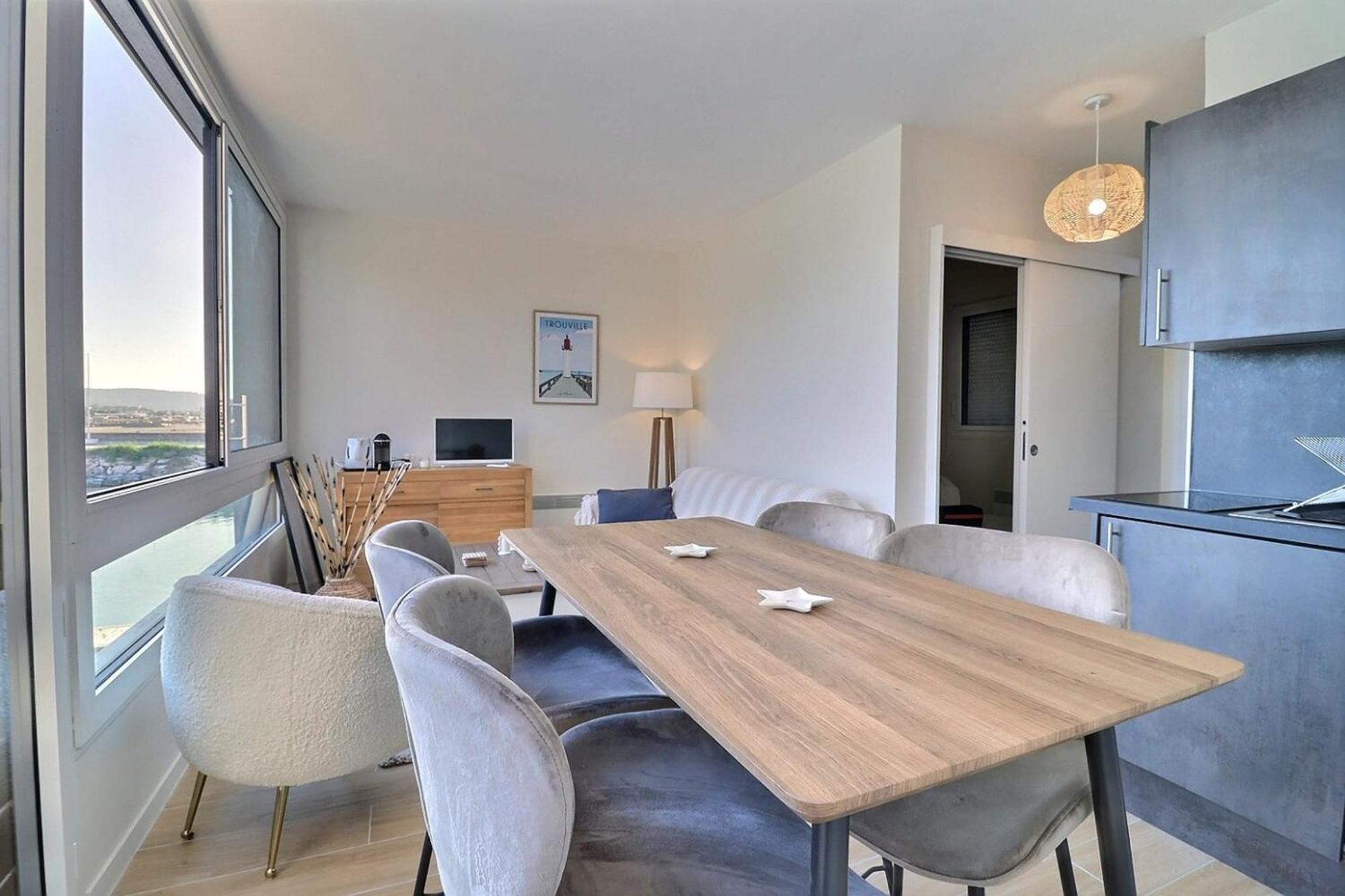 Sublime Apartment Facing The Port & Planches Deauville Bagian luar foto